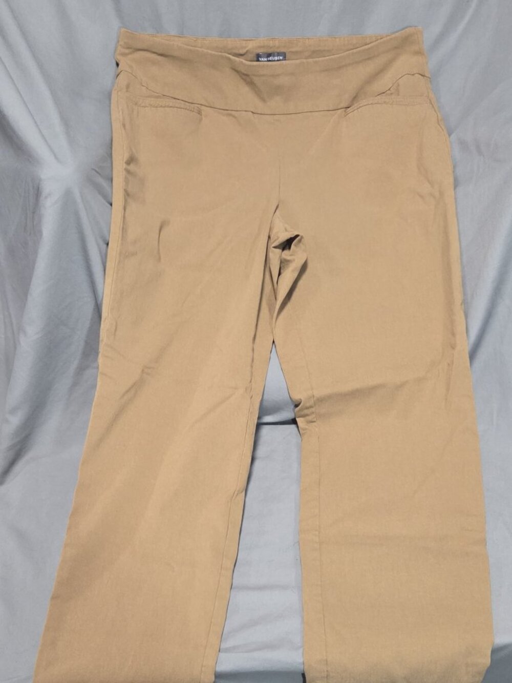 Van Heusen Size 14 regular Khaki/Tan Dress Pants